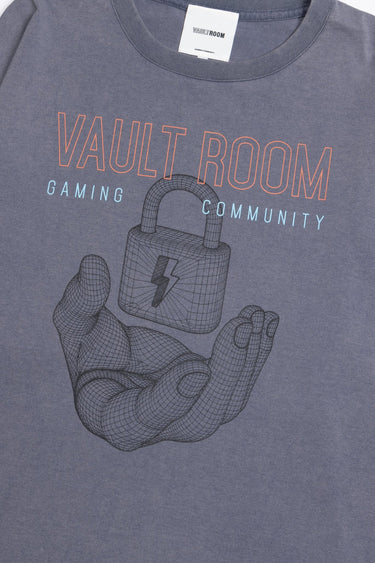IN YOUR HANDS TEE / FADE NAVY - vaultroom 公式オンラインストア