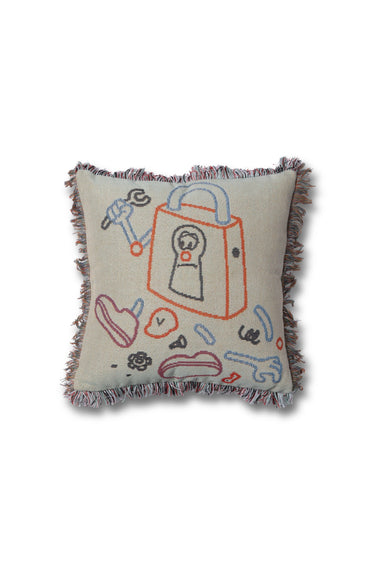 NOT FOUND JACQUARD CUSHION - vaultroom 公式オンラインストア