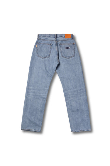 OVAL LOGO STRAIGHT JEAN / WASH BLUE - vaultroom 公式オンラインストア