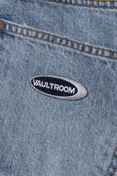 OVAL LOGO STRAIGHT JEAN / WASH BLUE - vaultroom 公式オンラインストア