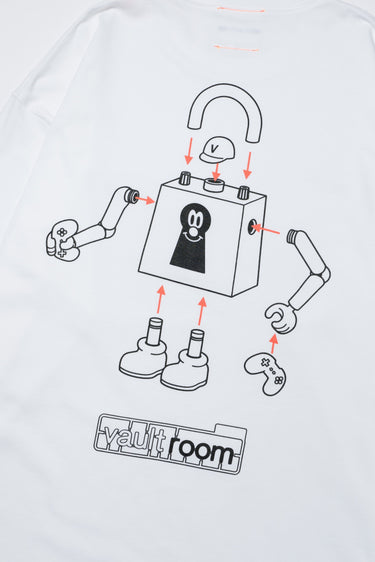 PLASTIC MODEL L/S TEE / WHT - vaultroom 公式オンラインストア
