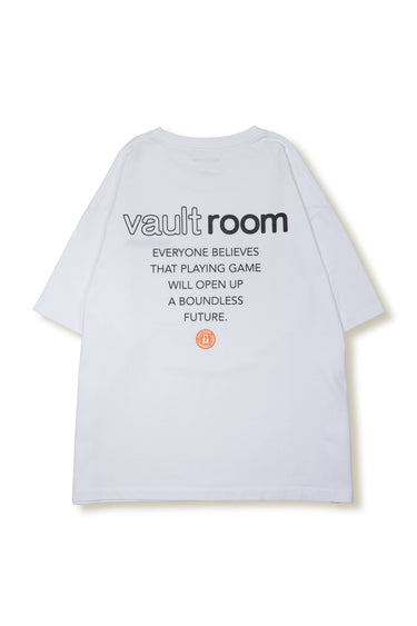 TYPOGRAPHY TEE / WHITE - vaultroom 公式オンラインストア