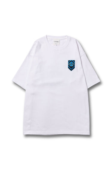 VR × BLUELOCK × RADER TEE / WHITE - vaultroom 公式オンラインストア