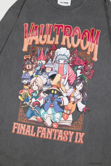 VR × FFIX TEE〈FFIX × vaultroom〉/ CHARCOAL - vaultroom 公式オンラインストア