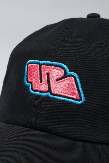 VR LOGO CAP / BLK × PNK - vaultroom 公式オンラインストア