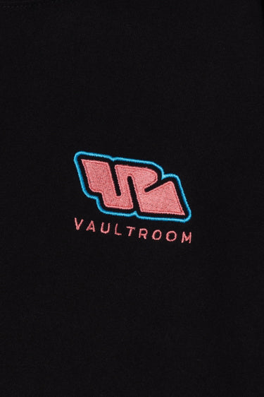VR LOGO TEE / BLK × PNK - vaultroom 公式オンラインストア