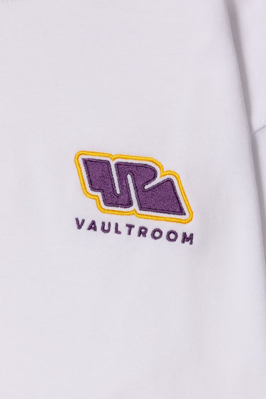 VR LOGO TEE / WHT × PPL - vaultroom 公式オンラインストア