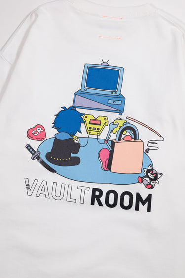 VR × VANILLA TEE / WHITE - vaultroom 公式オンラインストア