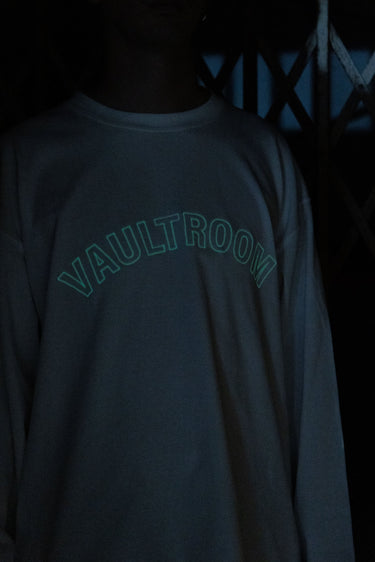ARCH LOGO BIG L/S TEE - vaultroom 公式オンラインストア
