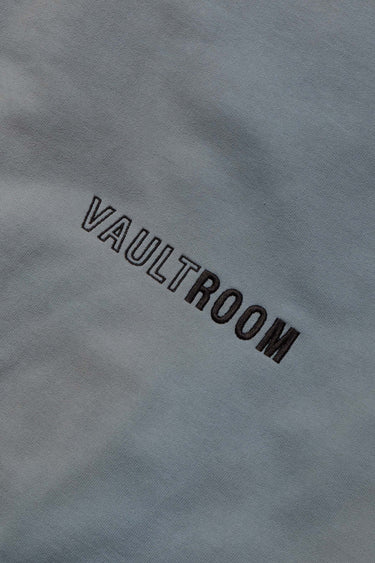 VR LOGO Hoodie - vaultroom 公式オンラインストア