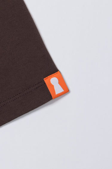 RECOIL TEE / BROWN