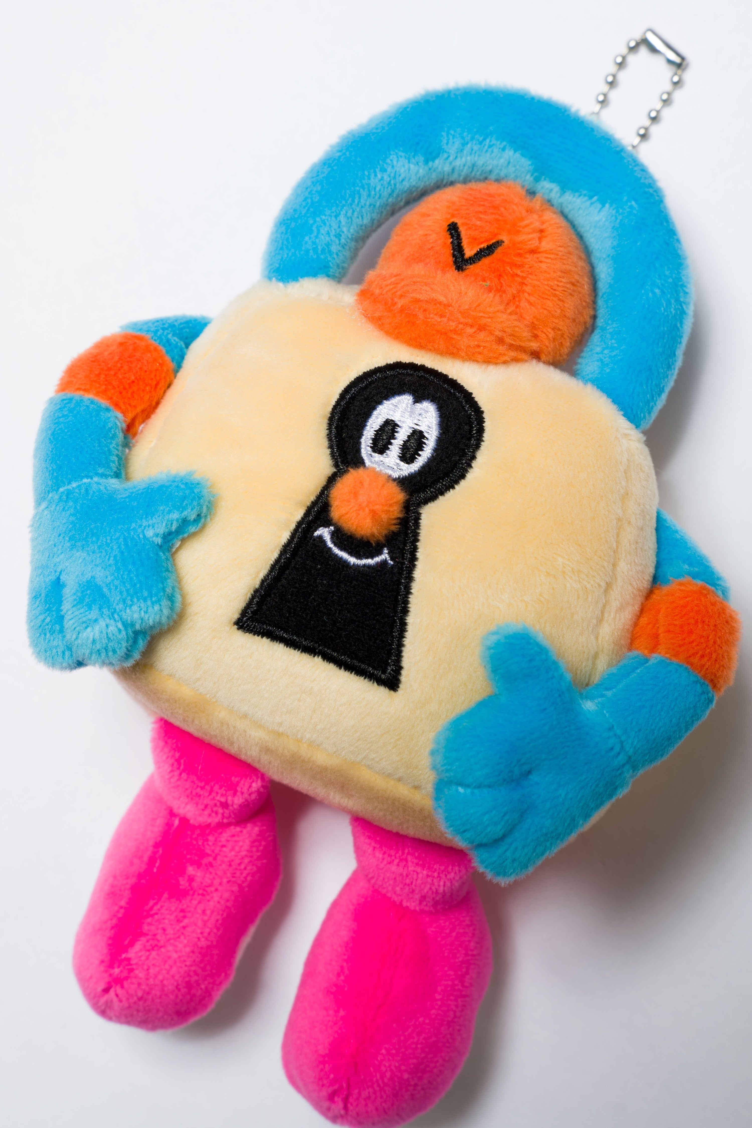vaultroom ぬいぐるみ VAULTROOM SOFT TOY KEYCHAIN