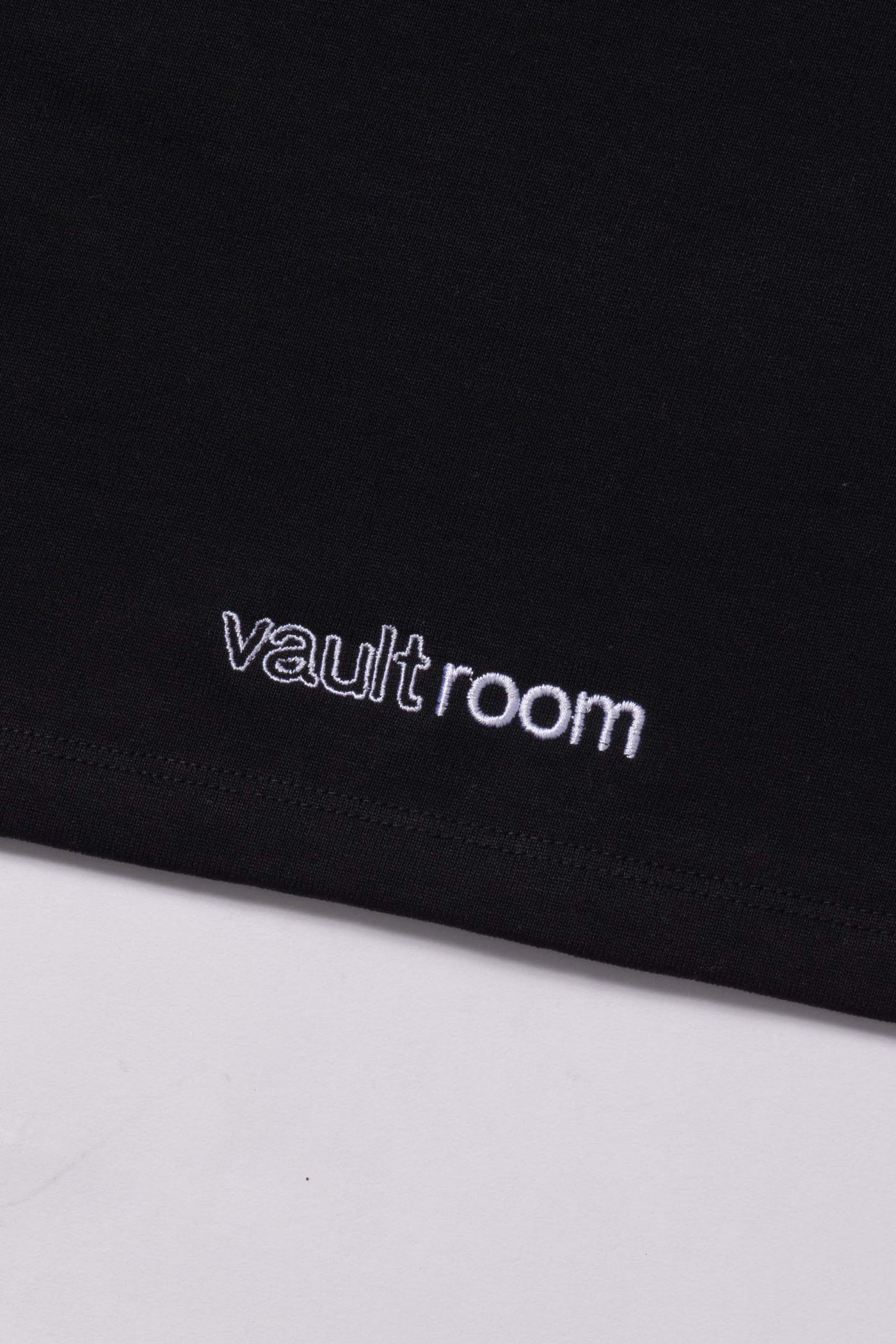 vaultroom LOGO MINI CROPPED TEE / BLK
