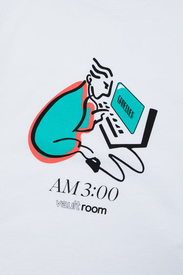 AM3:00 TEE / WHITE - vaultroom 公式オンラインストア