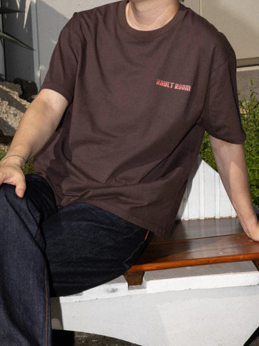 GAME SCORE TEE / BROWN - vaultroom 公式オンラインストア