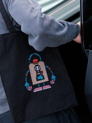 ICON CROSS STITCH TOTE BAG / BLACK - vaultroom 公式オンラインストア