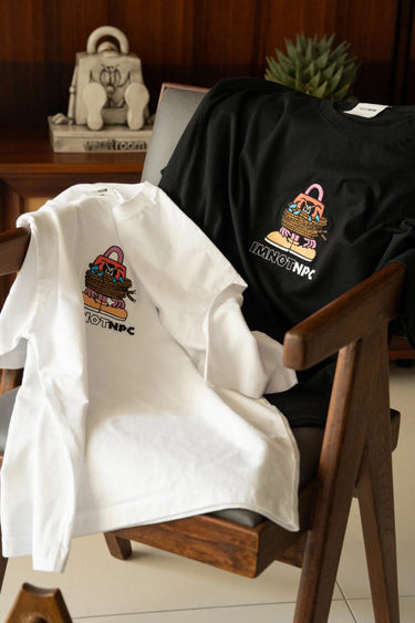I'M NOT NPC TEE / WHITE - vaultroom 公式オンラインストア