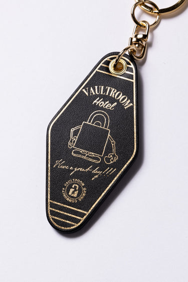 LEATHER HOTEL KEYCHAIN / BLACK - vaultroom 公式オンラインストア