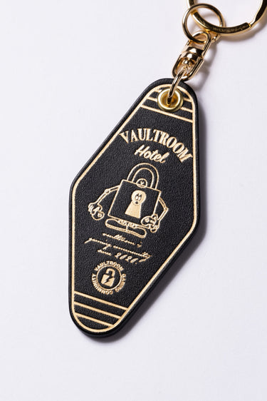 LEATHER HOTEL KEYCHAIN / BLACK - vaultroom 公式オンラインストア