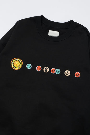 Taiko no Tatsujin CREWNECK / BLACK - vaultroom 公式オンラインストア