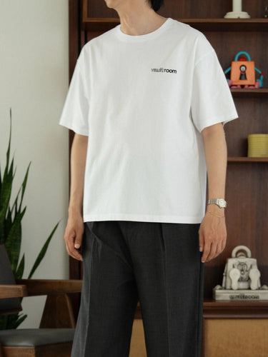 TYPOGRAPHY TEE / WHITE - vaultroom 公式オンラインストア