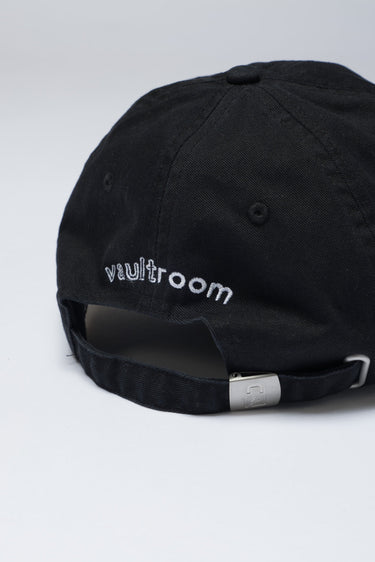 V LOGO CAP / BLACK - vaultroom 公式オンラインストア