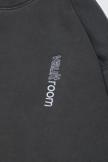 VERTICAL LOGO DYED CREWNECK / CHARCOAL - vaultroom 公式オンラインストア