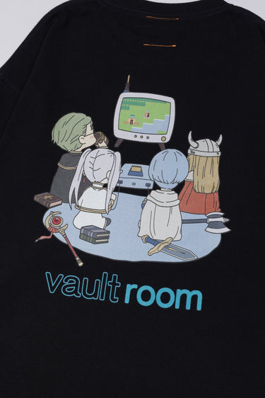 VR / FRIEREN TEE / BLACK - vaultroom 公式オンラインストア