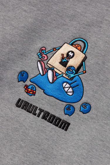 VR × RADER Hoodie - vaultroom 公式オンラインストア