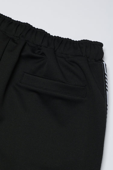 VR × UMBRO TRACK PANTS - vaultroom 公式オンラインストア