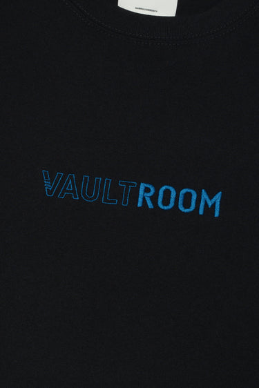 VR × VANILLA TEE / BLACK - vaultroom 公式オンラインストア