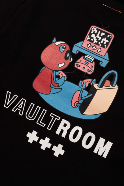 vaultroom "Cheeky"  TEE / BLK