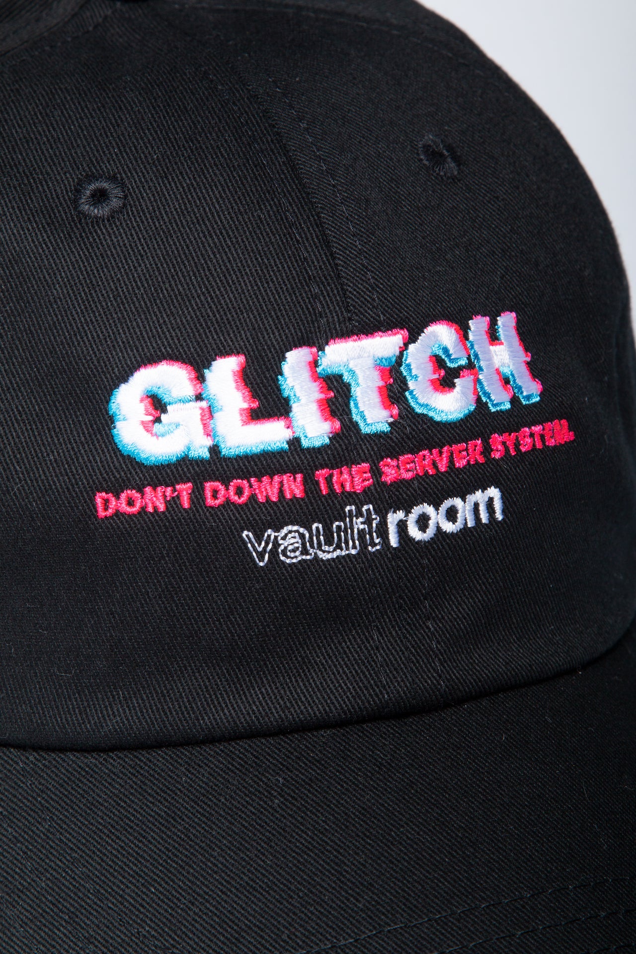 GLITCH CAP – VAULTROOM