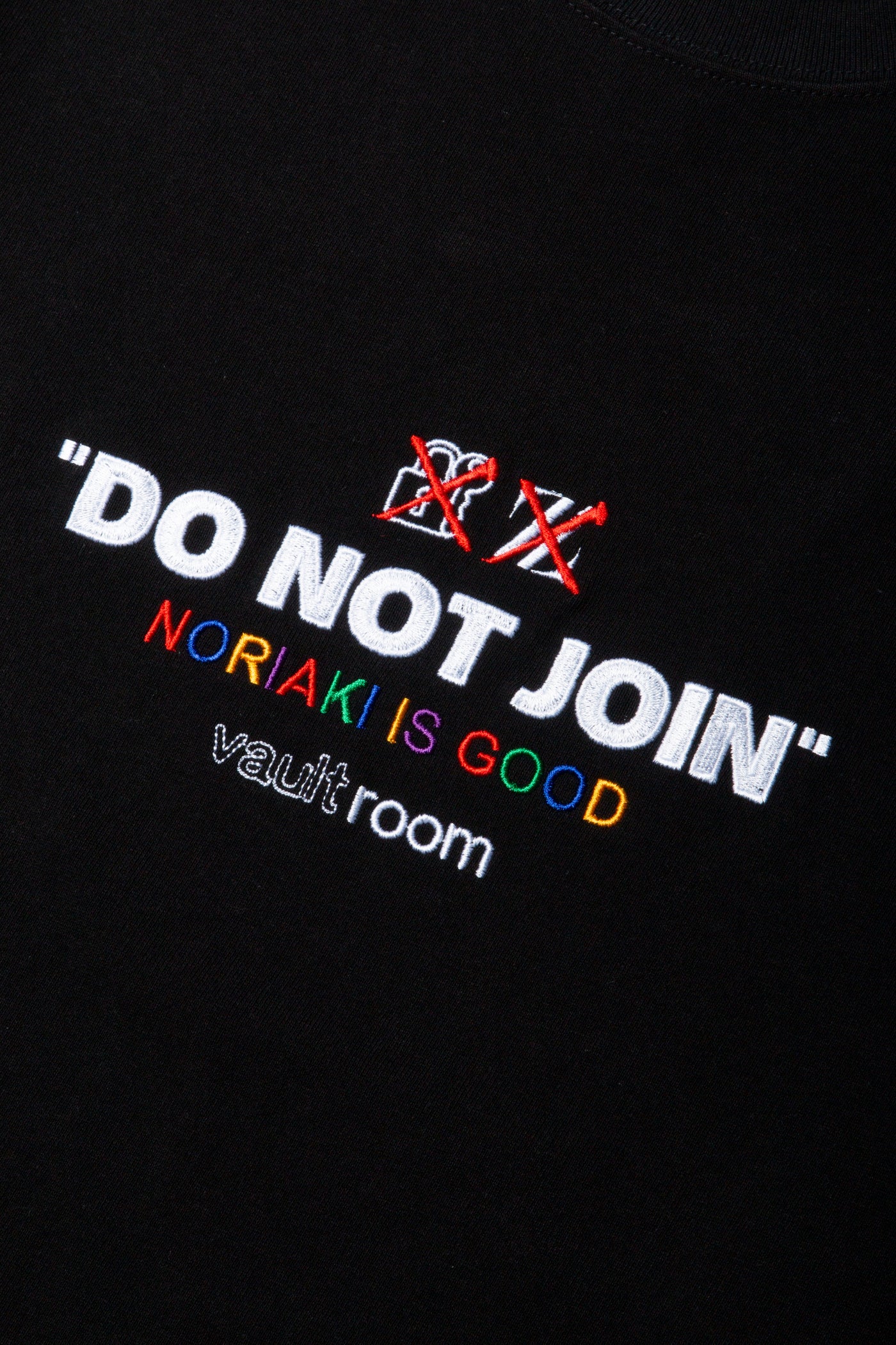 DO NOT JOIN TEE / BLK