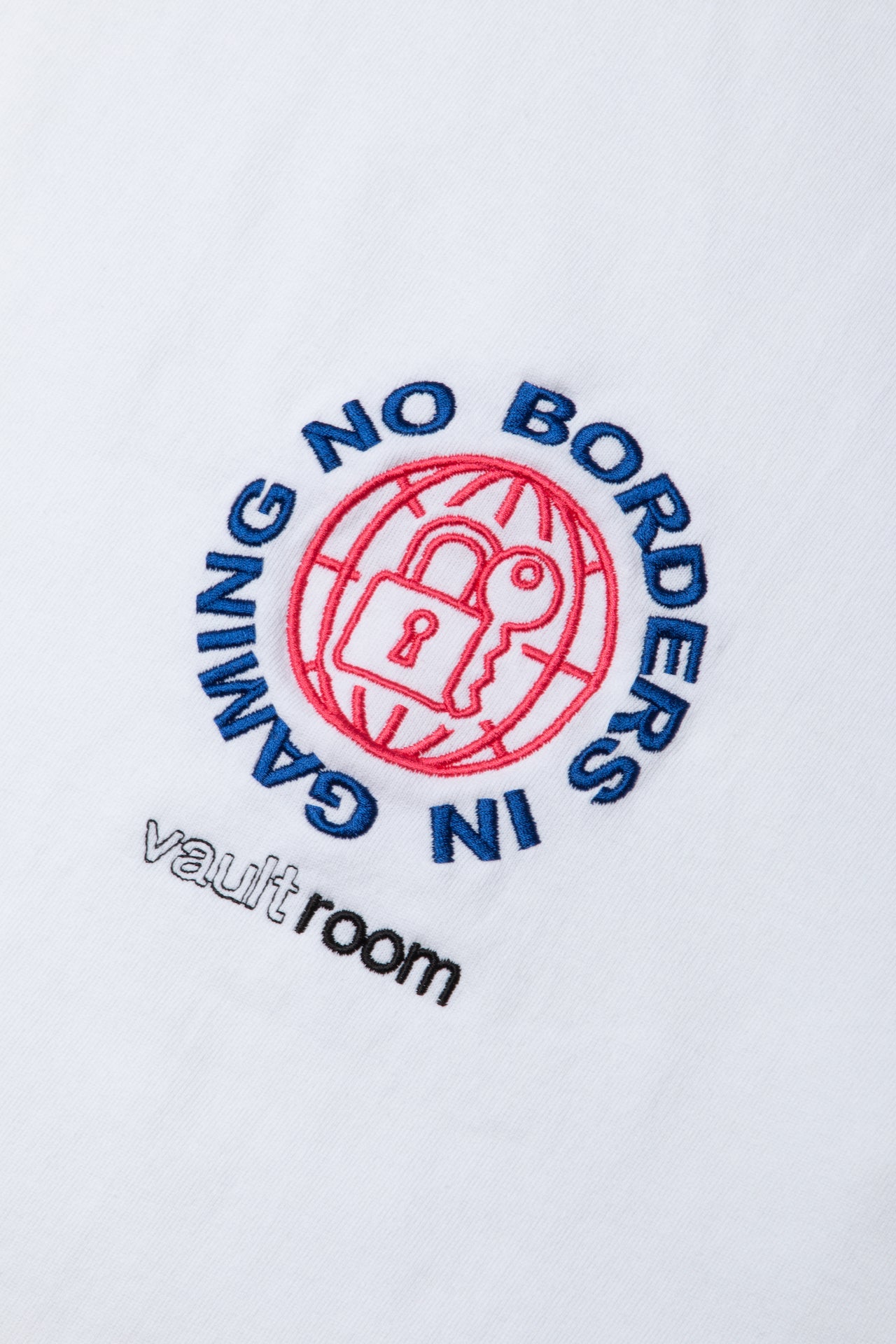 Vaultroom Tシャツ No borders in gamingメンズ