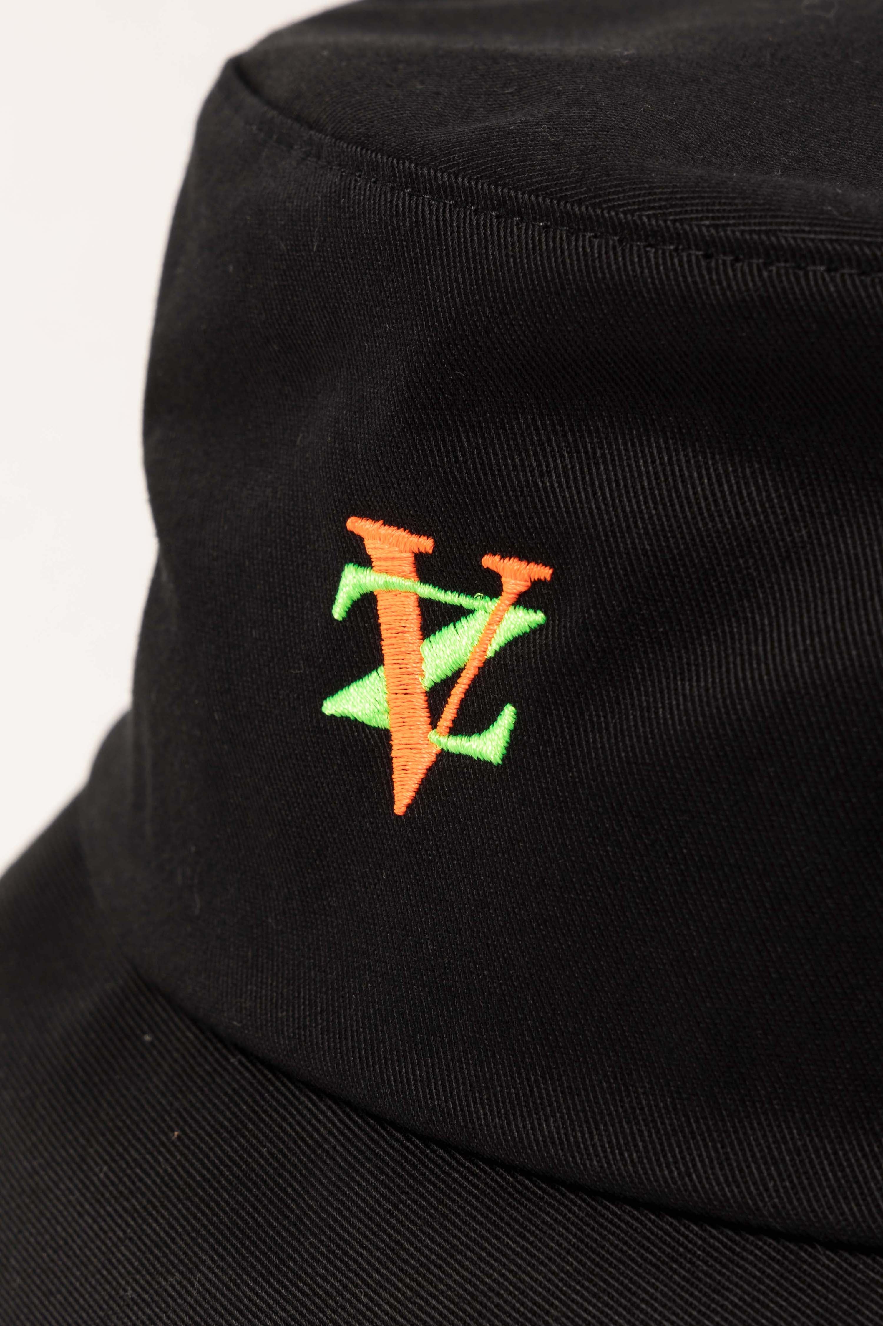 VR × ZETA BUCKET HAT – VAULTROOM