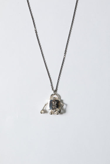 "vault" LOGO Necklace - vaultroom 公式オンラインストア