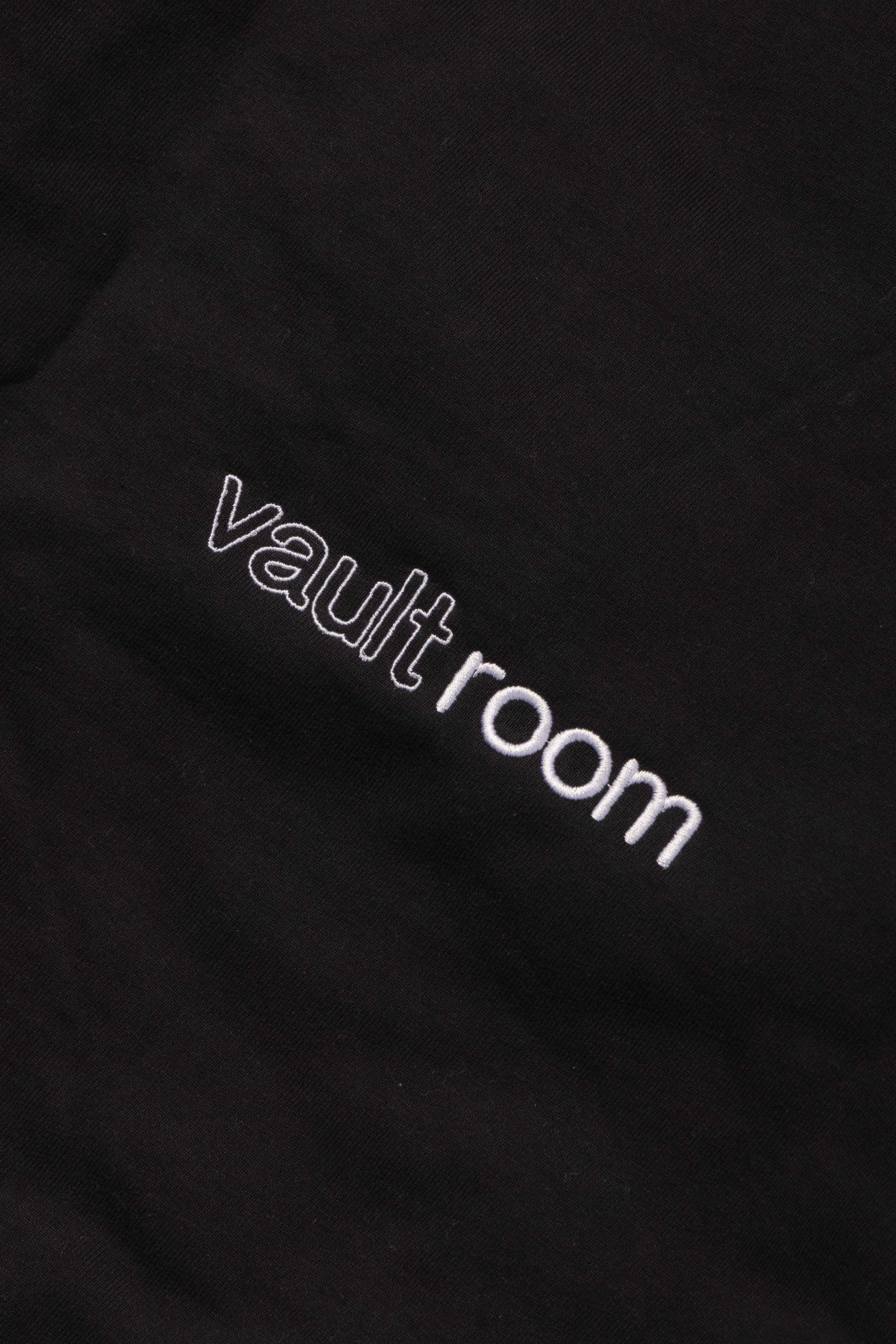 VAULTROOM LOGO HOODIE / BLK – vaultroom 公式オンラインストア